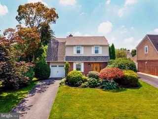 393 GRANGE RD, Wayne, PA 19087