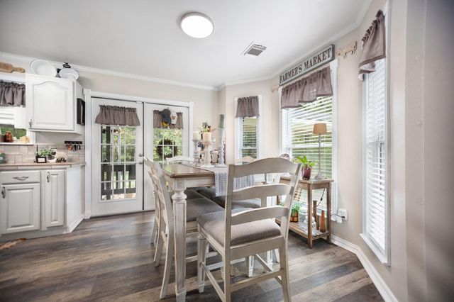 2551 Gilliland Creek Road, Huntington, TX 75949