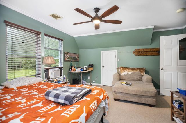 2551 Gilliland Creek Road, Huntington, TX 75949