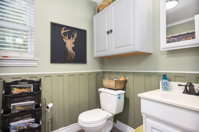 2551 Gilliland Creek Road, Huntington, TX 75949