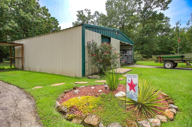 2551 Gilliland Creek Road, Huntington, TX 75949