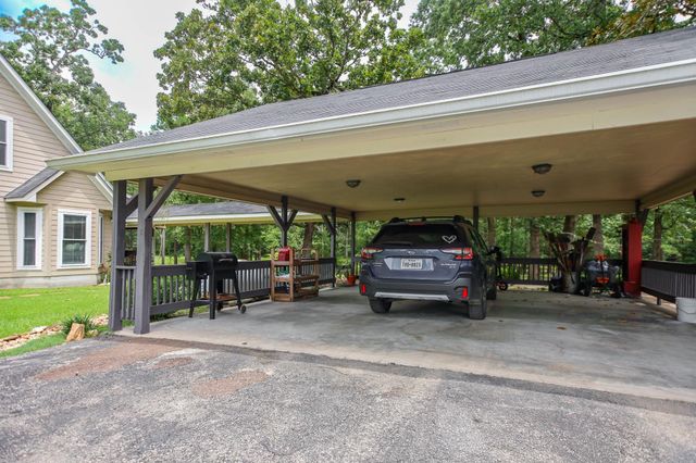 2551 Gilliland Creek Road, Huntington, TX 75949