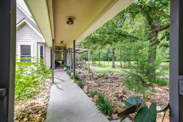 2551 Gilliland Creek Road, Huntington, TX 75949