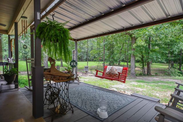 2551 Gilliland Creek Road, Huntington, TX 75949