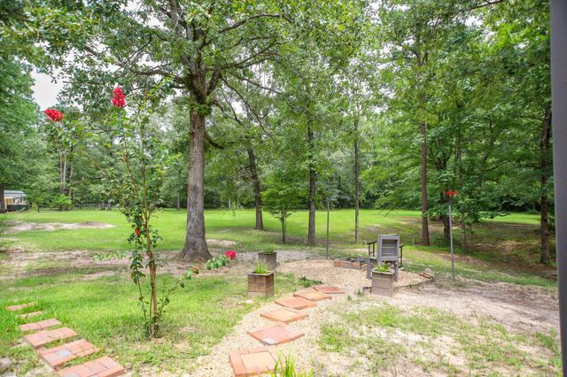 2551 Gilliland Creek Road, Huntington, TX 75949