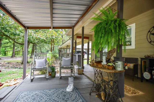 2551 Gilliland Creek Road, Huntington, TX 75949