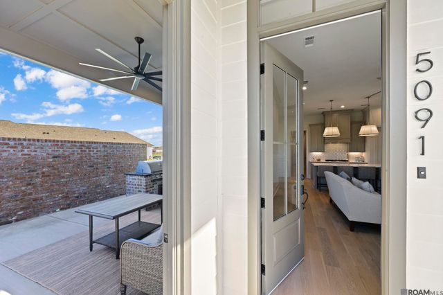 5091 Stonewater Dr, Gonzales, LA 70737