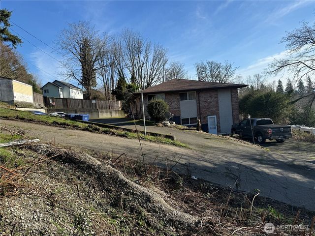 6800 S 133rd Street, Seattle, WA 98178