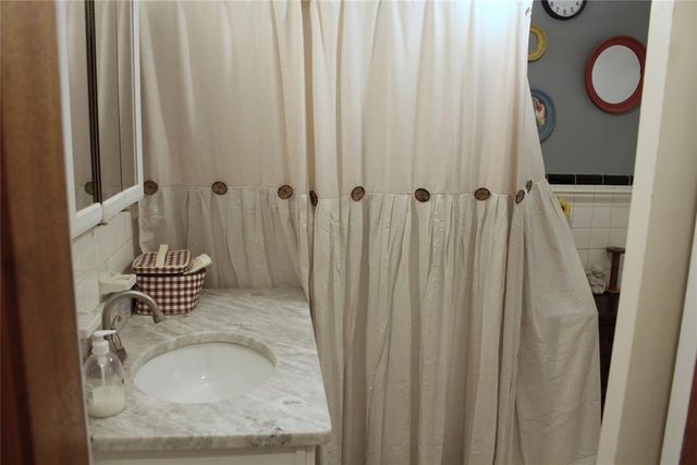 2623 N Moulton Drive, Oklahoma City, OK 73127