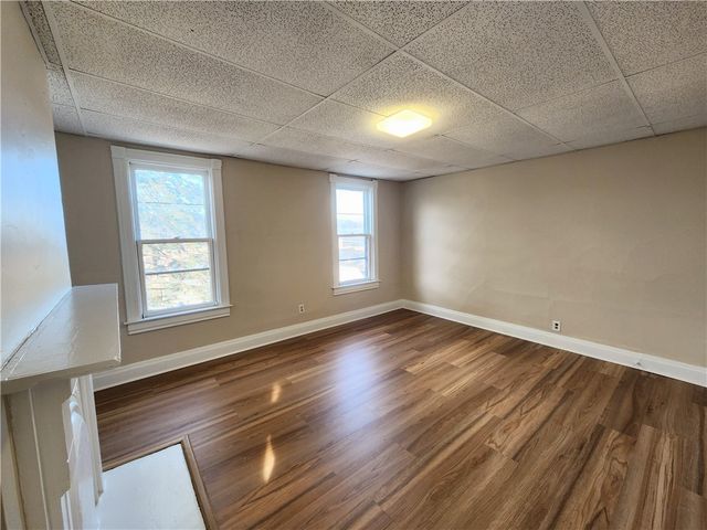 326 Cherry St, Homestead, PA 15120