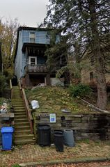 326 Cherry St, Homestead, PA 15120