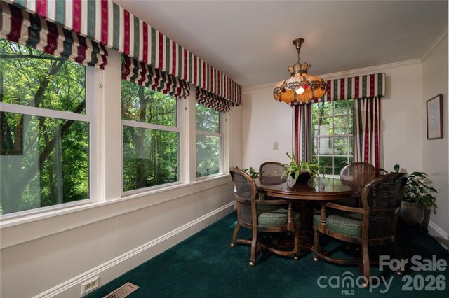 805 S Aspen Street, Lincolnton, NC 28092