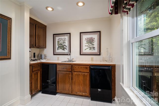 805 S Aspen Street, Lincolnton, NC 28092