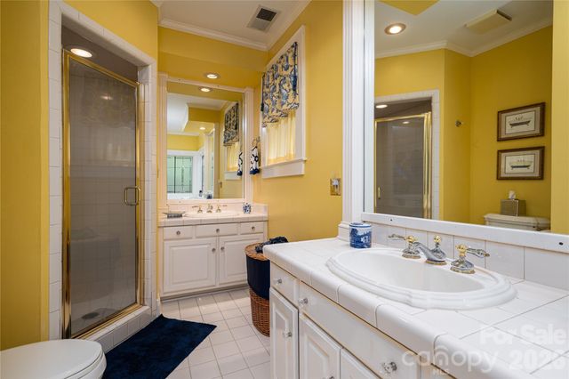 805 S Aspen Street, Lincolnton, NC 28092