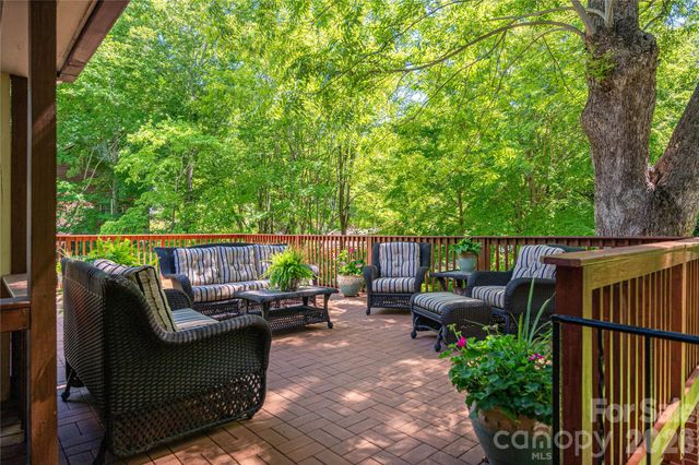 805 S Aspen Street, Lincolnton, NC 28092