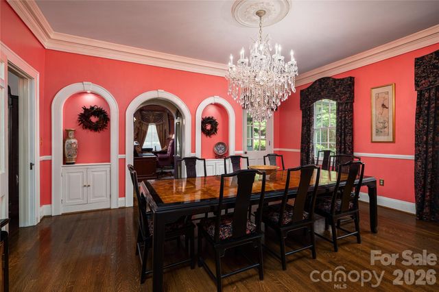805 S Aspen Street, Lincolnton, NC 28092