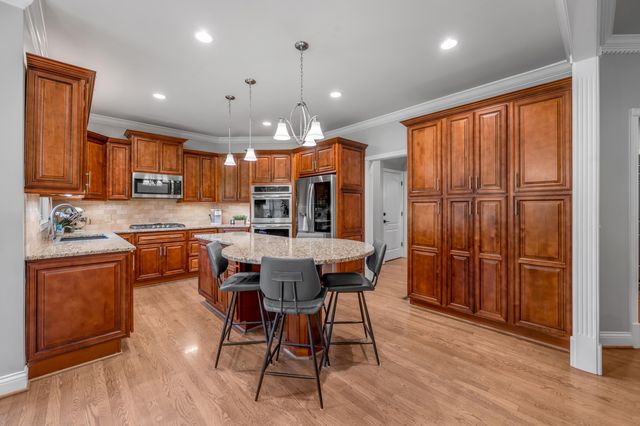 1164 Taborlake Drive, Lexington, KY 40502