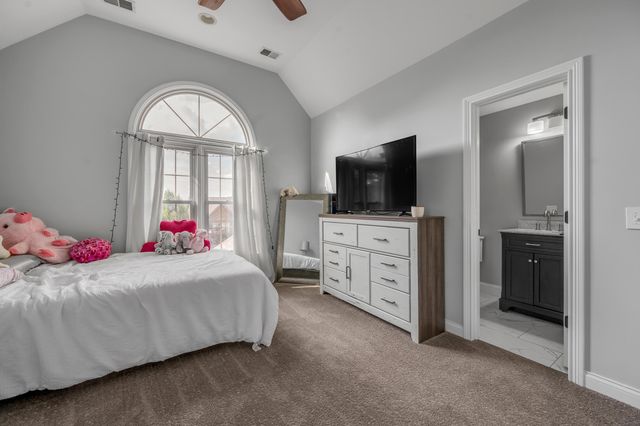 1164 Taborlake Drive, Lexington, KY 40502