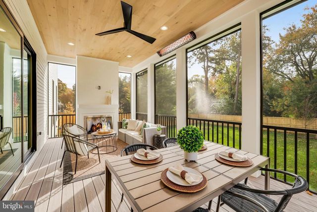 1701 BRIAR RIDGE RD, Mclean, VA 22101