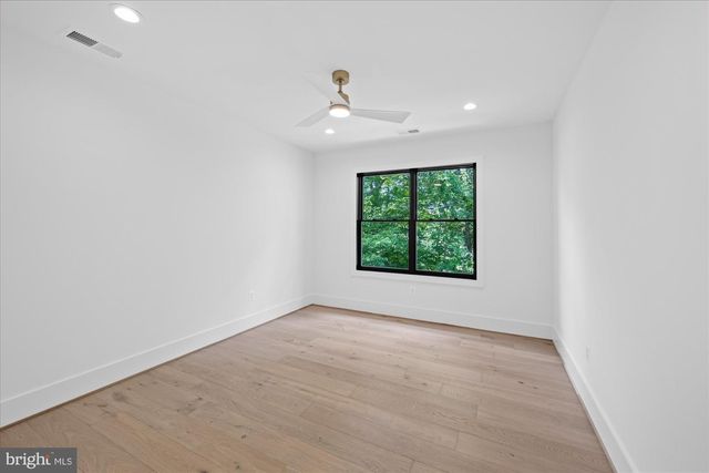 1701 BRIAR RIDGE RD, Mclean, VA 22101
