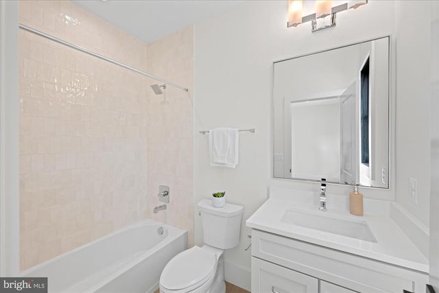 1701 BRIAR RIDGE RD, Mclean, VA 22101