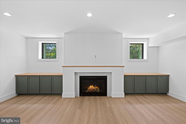 1701 BRIAR RIDGE RD, Mclean, VA 22101