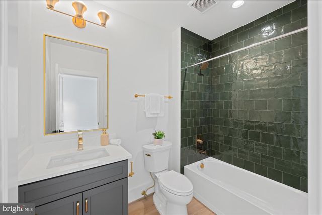1701 BRIAR RIDGE RD, Mclean, VA 22101