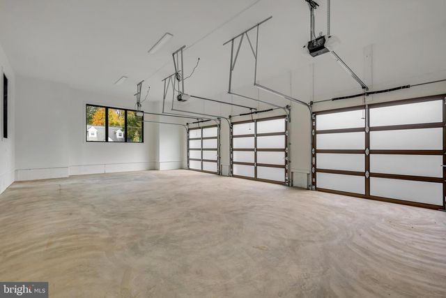 1701 BRIAR RIDGE RD, Mclean, VA 22101