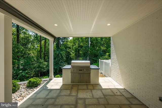 1701 BRIAR RIDGE RD, Mclean, VA 22101