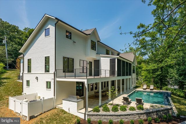 1701 BRIAR RIDGE RD, Mclean, VA 22101