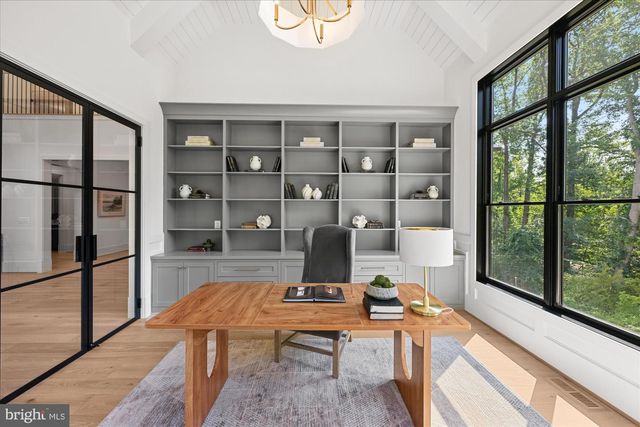 1701 BRIAR RIDGE RD, Mclean, VA 22101