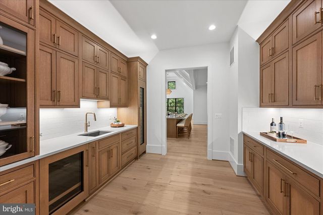 1701 BRIAR RIDGE RD, Mclean, VA 22101
