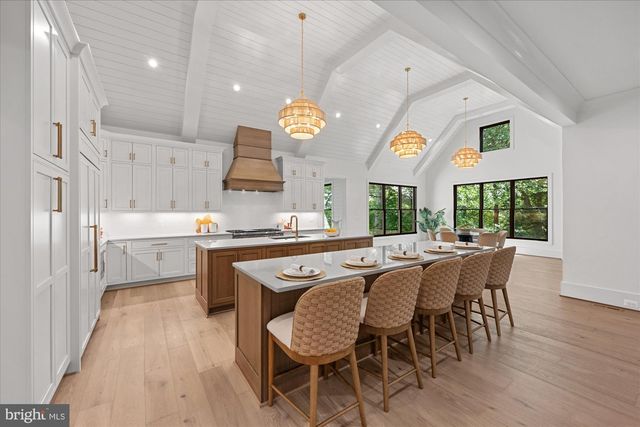 1701 BRIAR RIDGE RD, Mclean, VA 22101