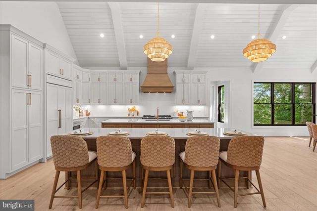 1701 BRIAR RIDGE RD, Mclean, VA 22101