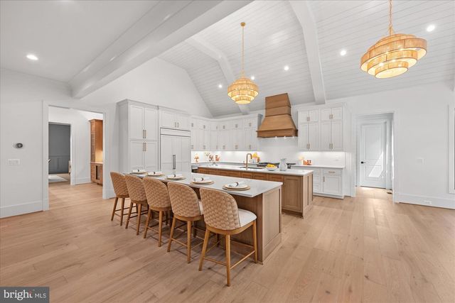 1701 BRIAR RIDGE RD, Mclean, VA 22101