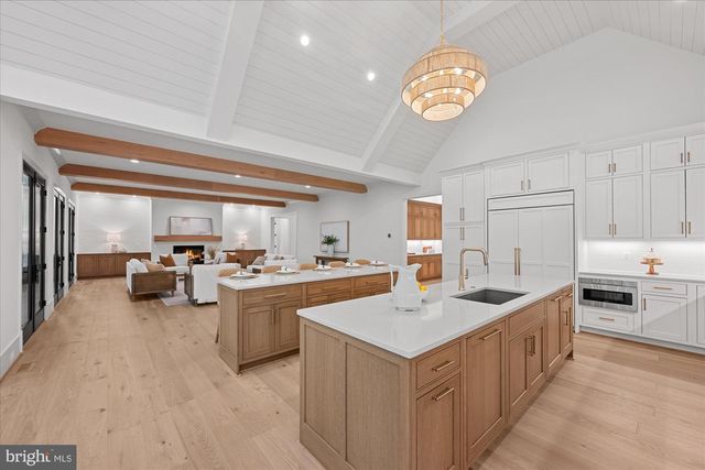 1701 BRIAR RIDGE RD, Mclean, VA 22101