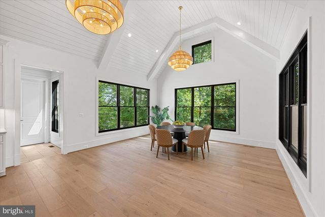 1701 BRIAR RIDGE RD, Mclean, VA 22101