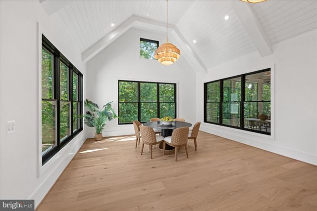 1701 BRIAR RIDGE RD, Mclean, VA 22101