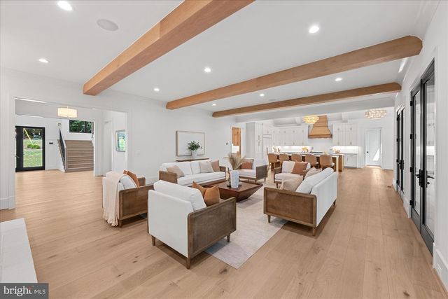 1701 BRIAR RIDGE RD, Mclean, VA 22101