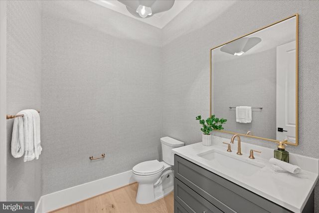 1701 BRIAR RIDGE RD, Mclean, VA 22101