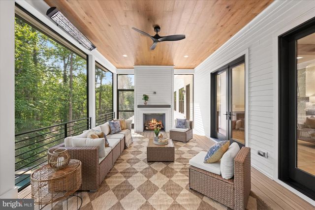 1701 BRIAR RIDGE RD, Mclean, VA 22101