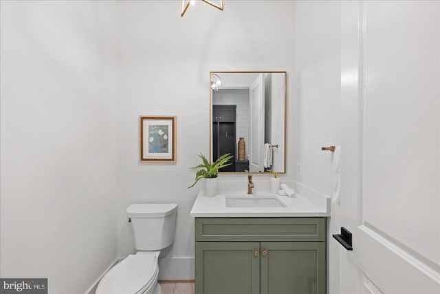 1701 BRIAR RIDGE RD, Mclean, VA 22101