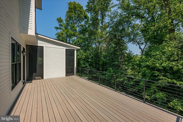 1701 BRIAR RIDGE RD, Mclean, VA 22101