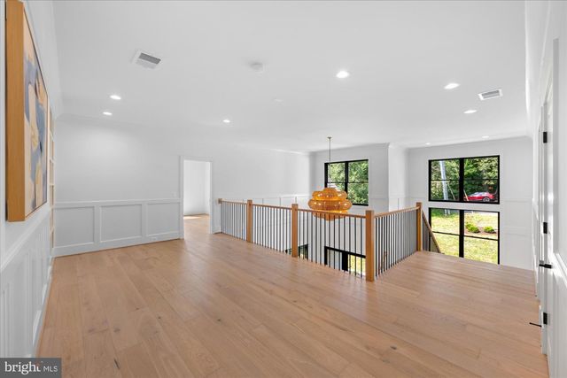 1701 BRIAR RIDGE RD, Mclean, VA 22101
