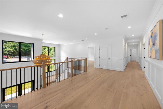 1701 BRIAR RIDGE RD, Mclean, VA 22101