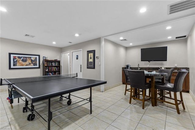 3558 Shore Dr Unit 1207, Virginia Beach, VA 23455