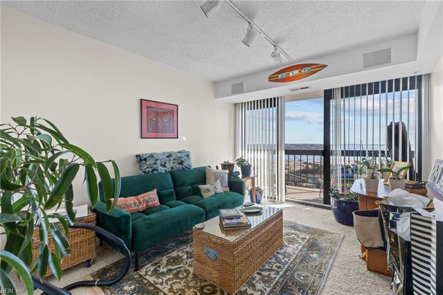 3558 Shore Dr Unit 1207, Virginia Beach, VA 23455