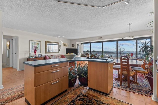 3558 Shore Dr Unit 1207, Virginia Beach, VA 23455