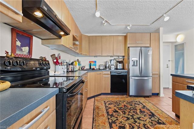 3558 Shore Dr Unit 1207, Virginia Beach, VA 23455