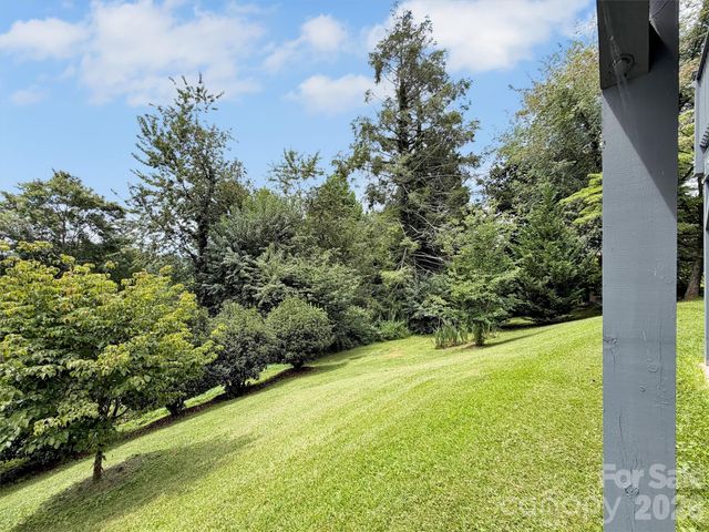 87 Glenview Road, Lake Junaluska, NC 28745